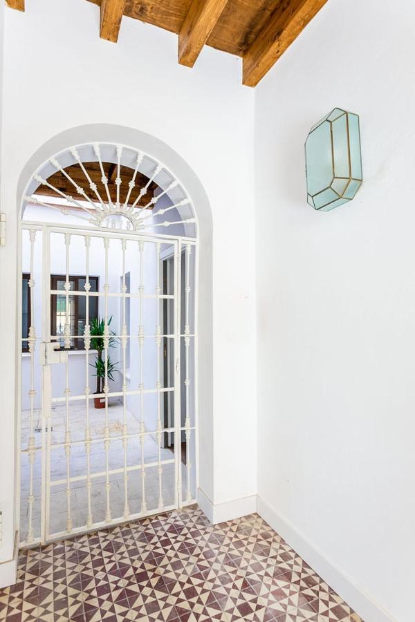 Stunning Apartment In Central Sevilla Exteriér fotografie